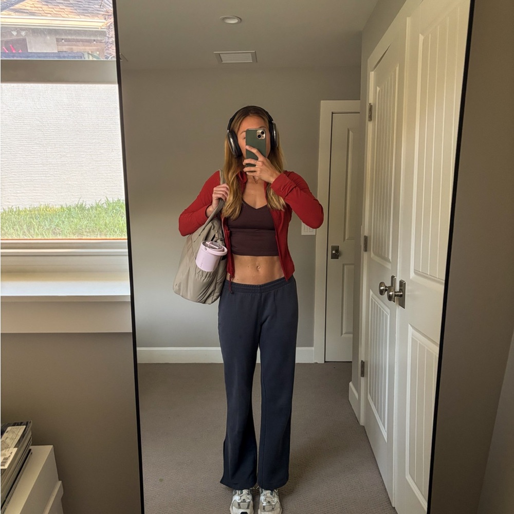 Charcoal grey vuori wide leg sweatpants